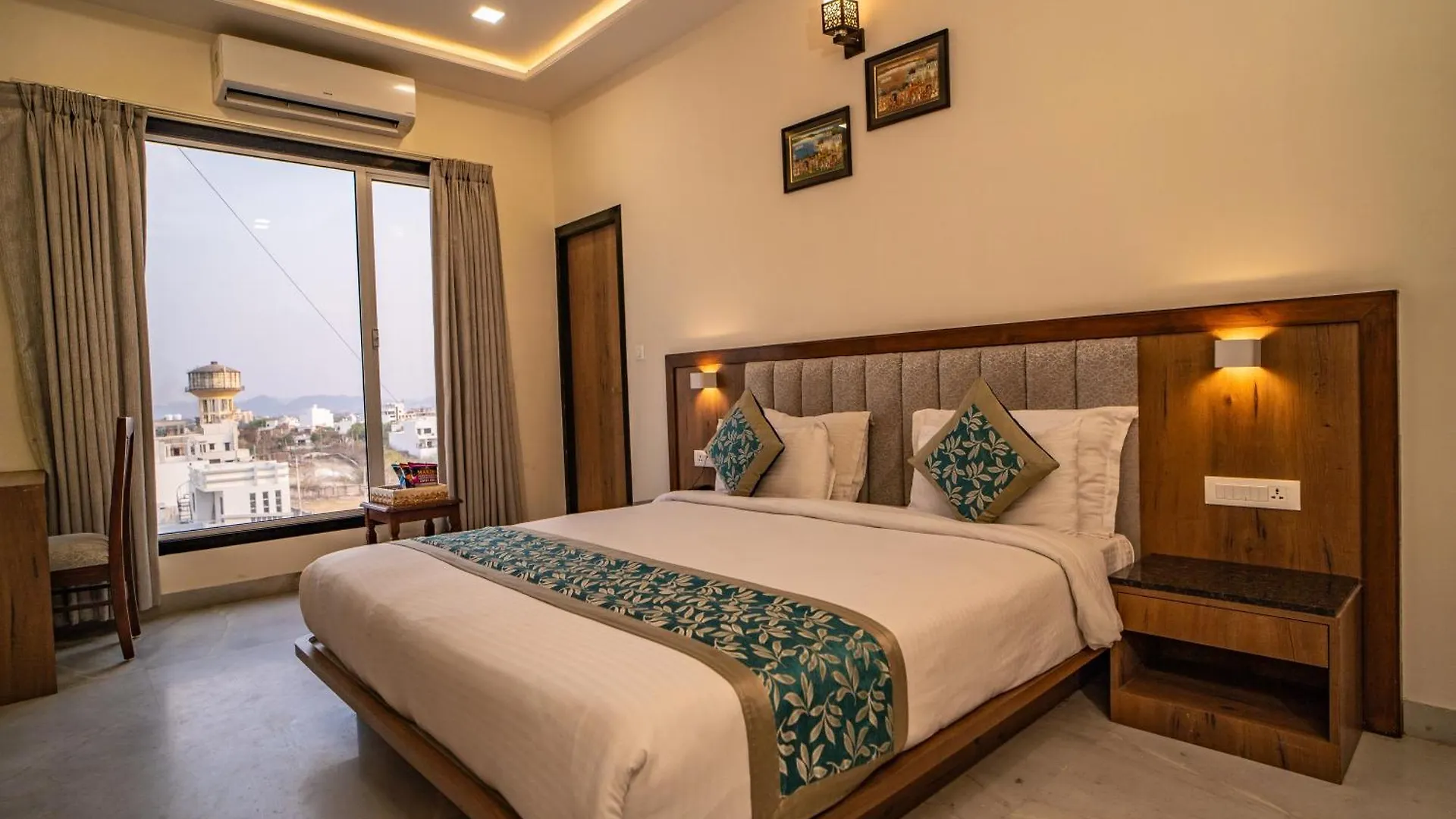 Rabbit Ratnam -By Udaipur Hotels
